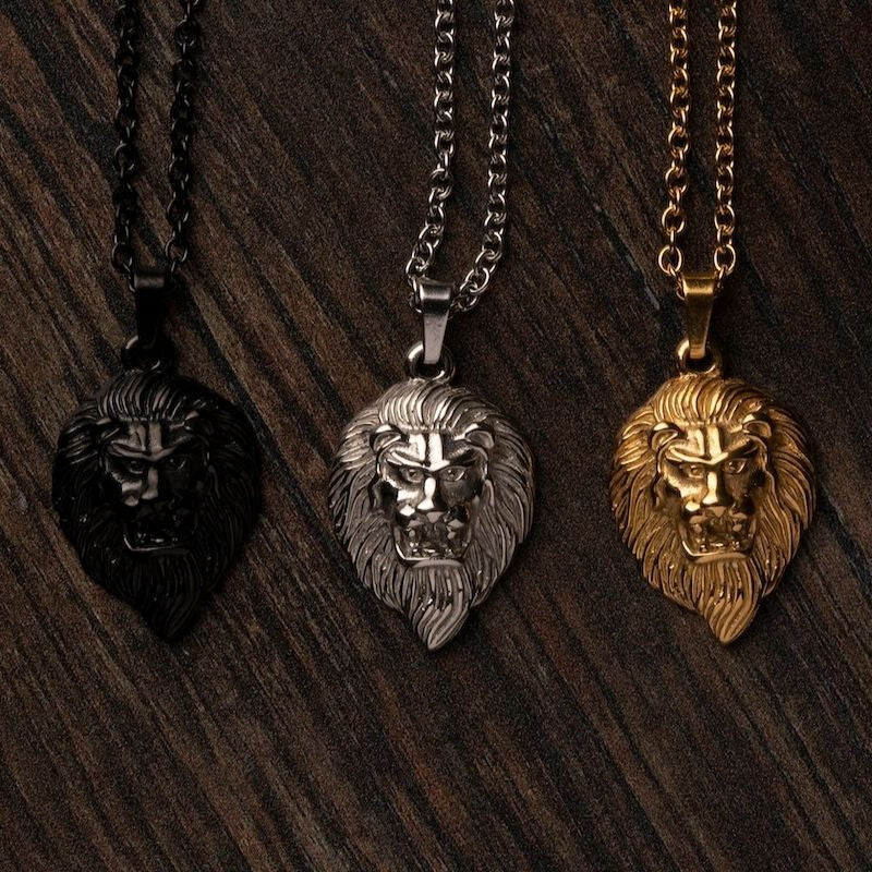 Silver chain with lion on sale pendant