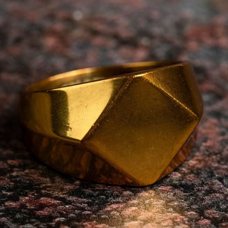 Square Ring (Gold)