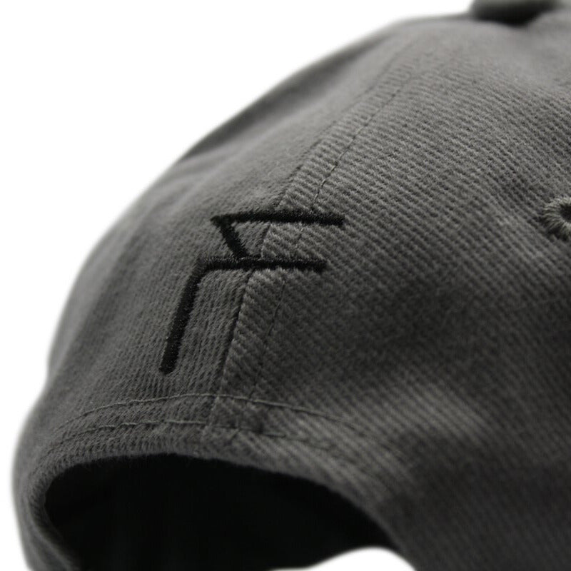 Signature Cap (Grey & Black)